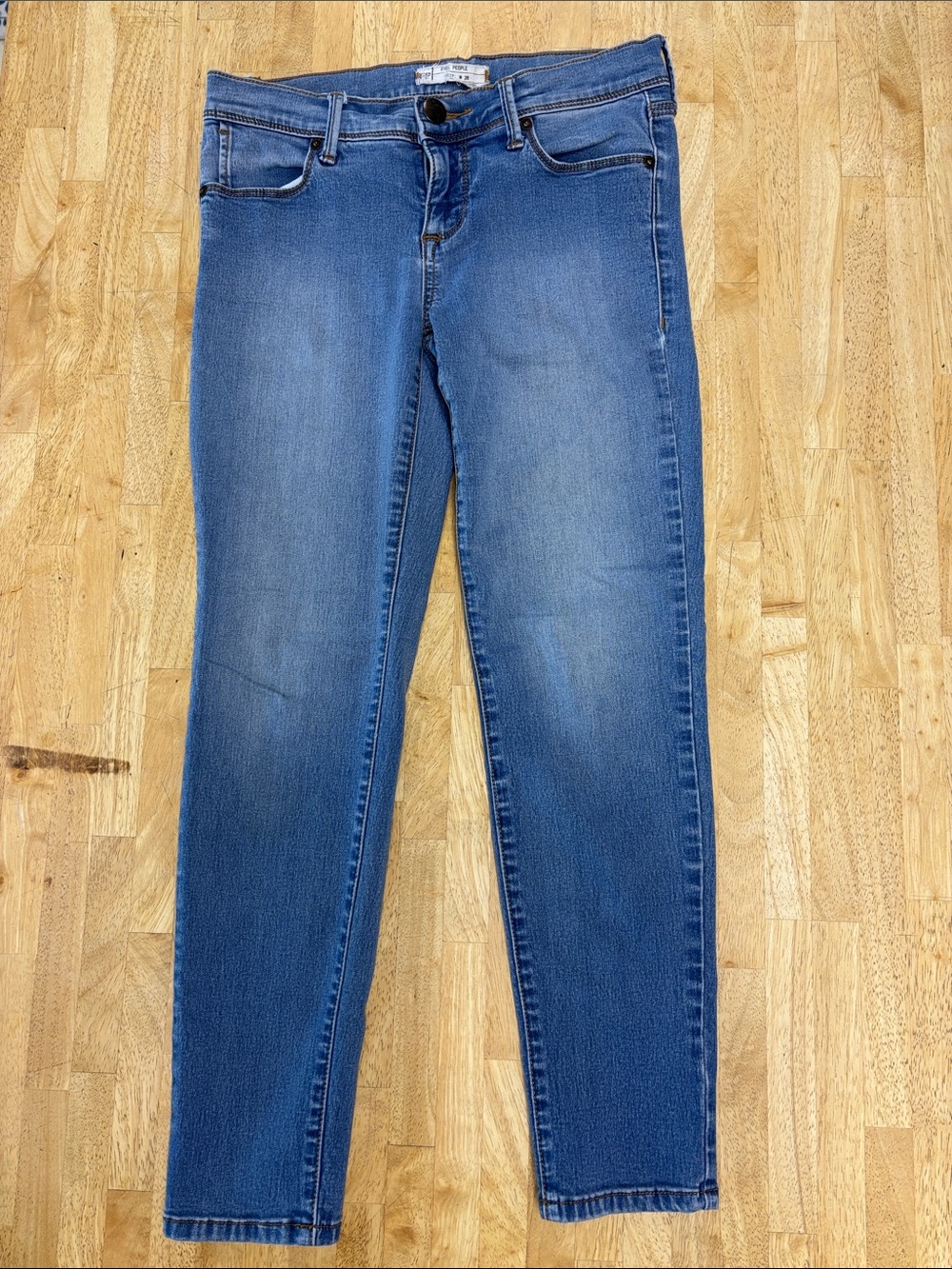 Free People Skinny Crop Jeans Medium Wash Blue Stretch Denim Ankle Pants Size 26